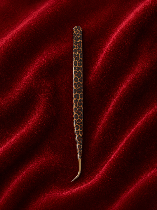 Cheetah Curved Isolation Tweezer